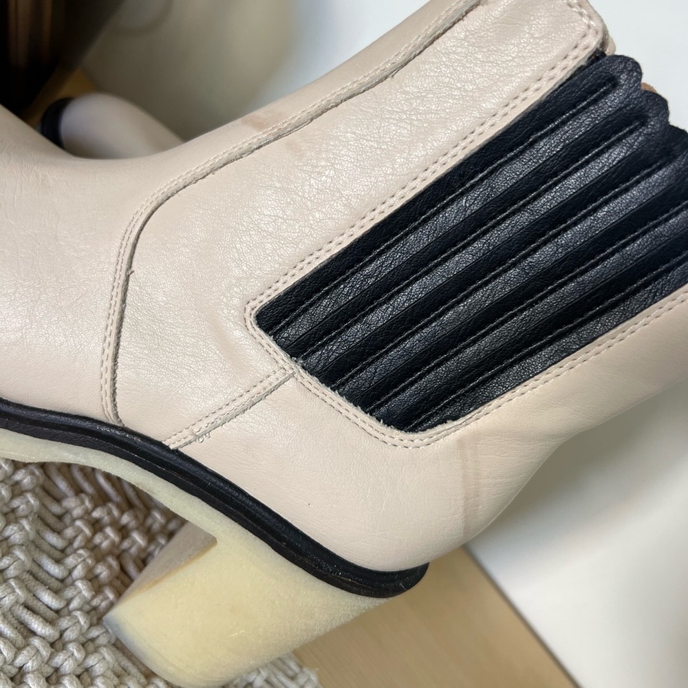 Oasis Society Boots - Picture 3 of 9